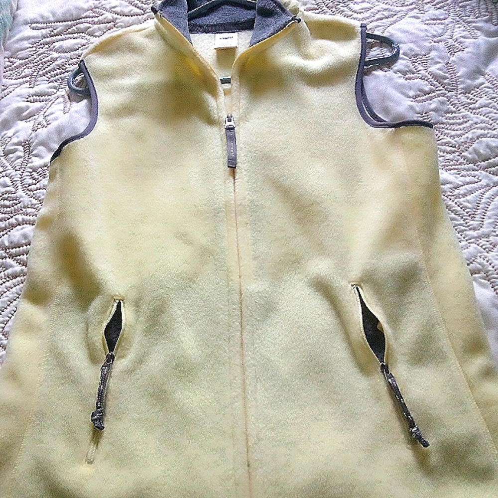 Old Navy Fleece Vest
